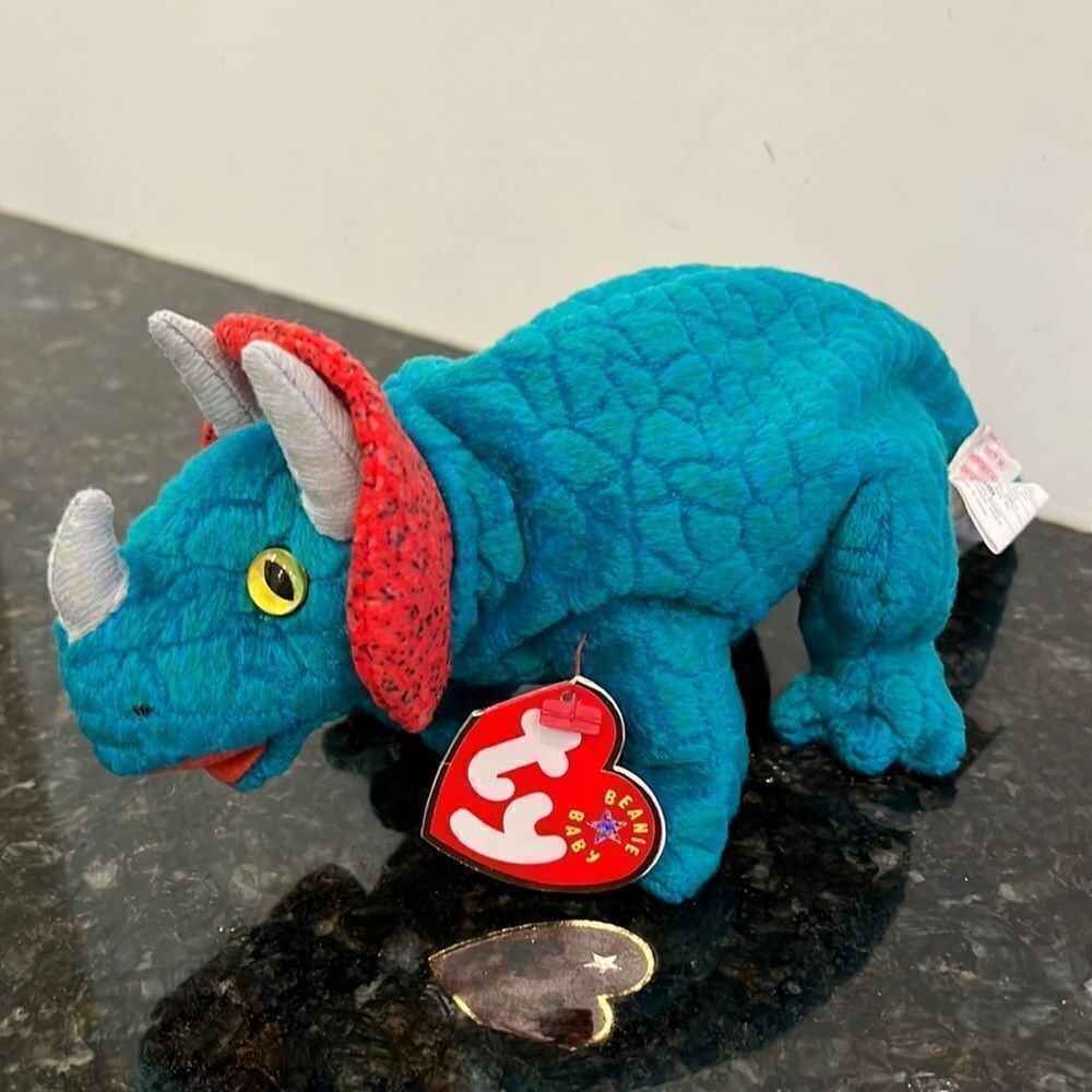 Ty beanie triceratops Hornsly plush2007. Size 9” with Tags